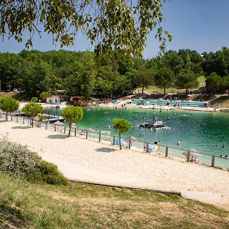 Terres De France - Les Hameaux Des Lacs Monclar-de-Quercy Eksteriør bilde